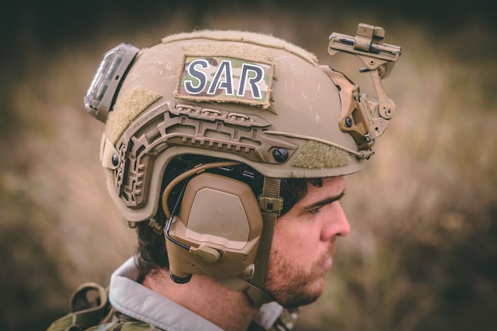 FUSION SAR : search and rescue patch on helmet